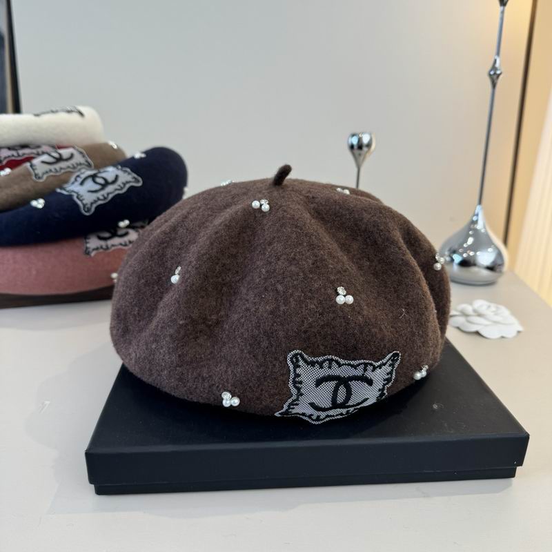 Chanel beret (217)