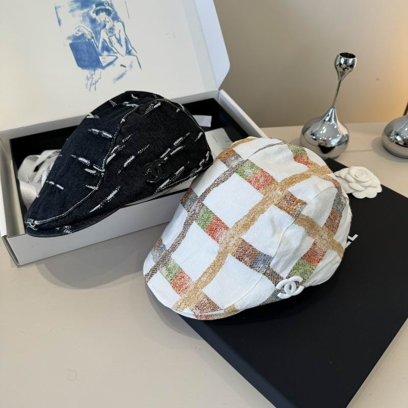 Chanel beret (323)