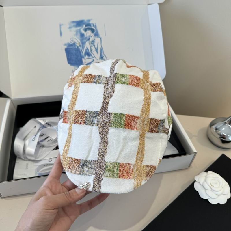 Chanel beret (327)