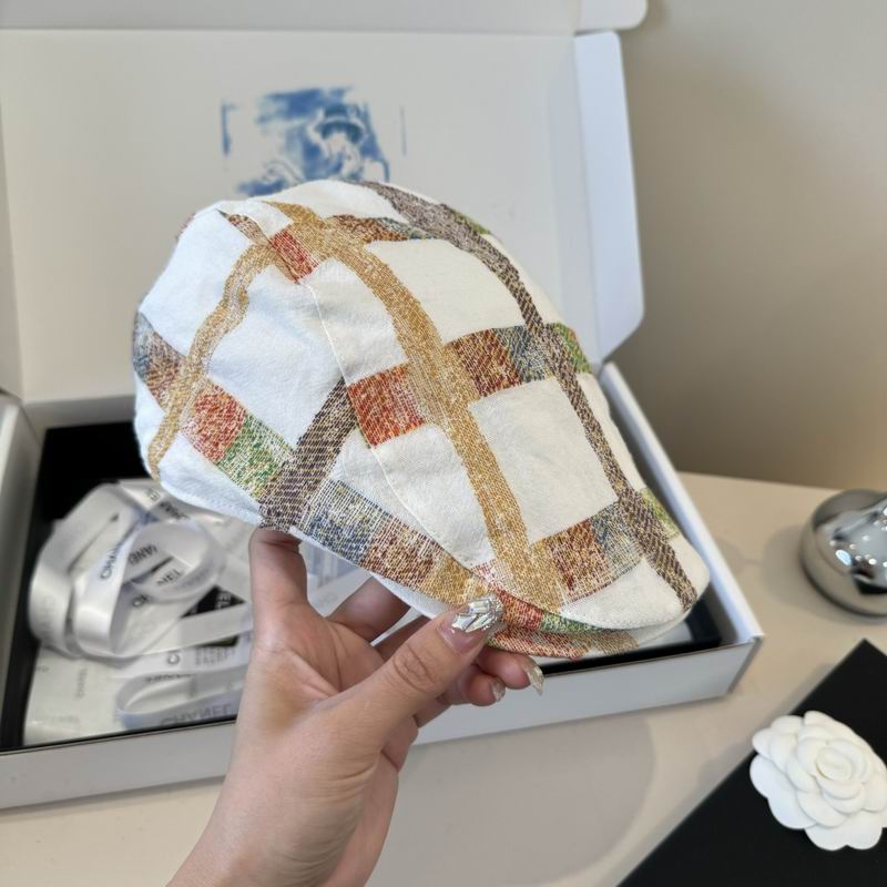 Chanel beret (329)