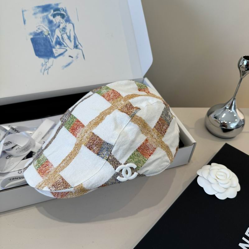 Chanel beret (332)