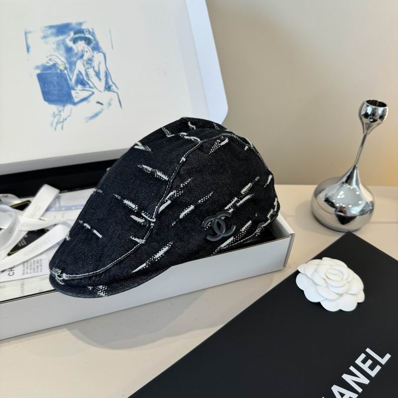 Chanel beret (341)
