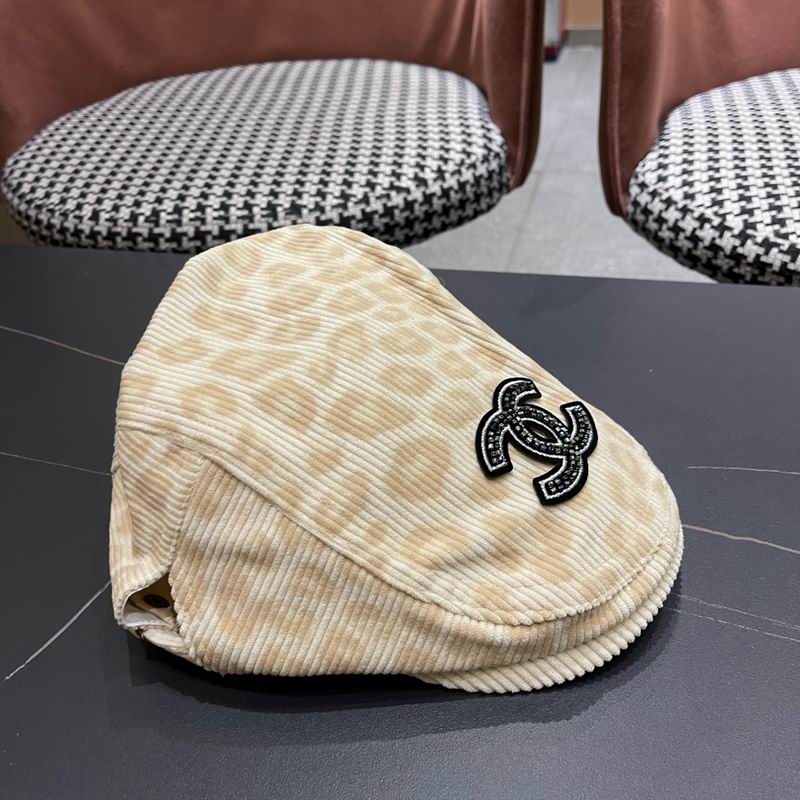 Chanel beret (497)