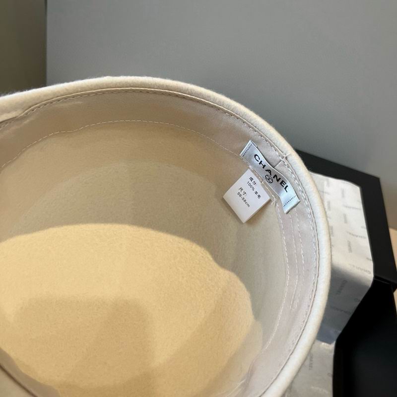 Chanel cap (100)