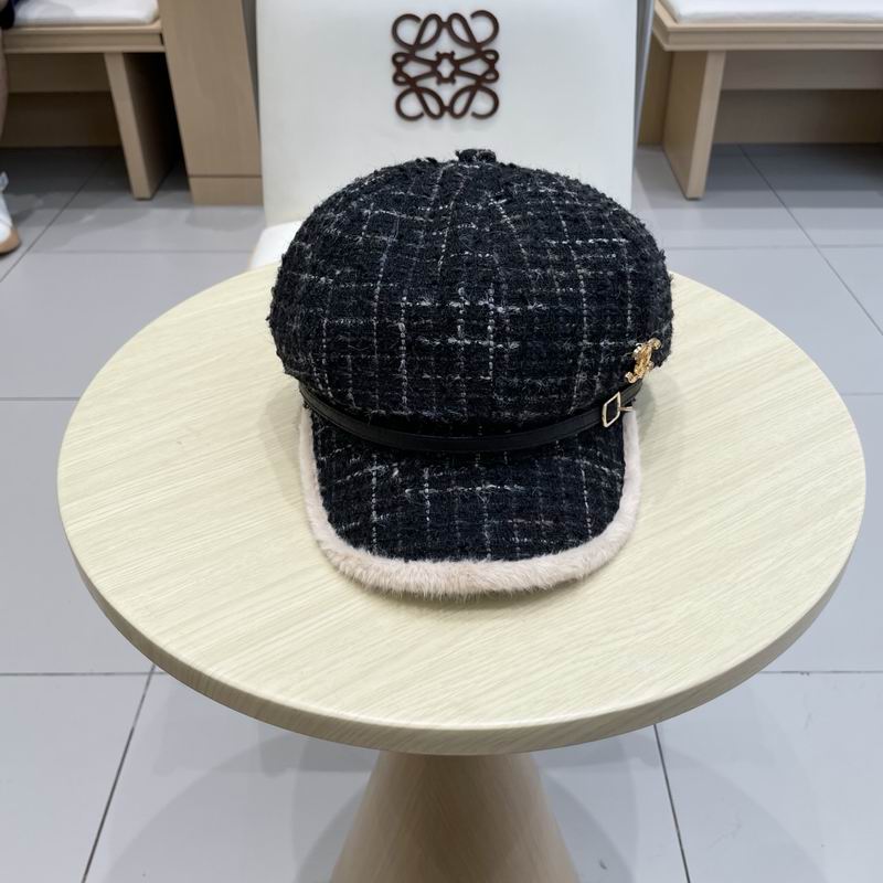 Chanel cap (125)