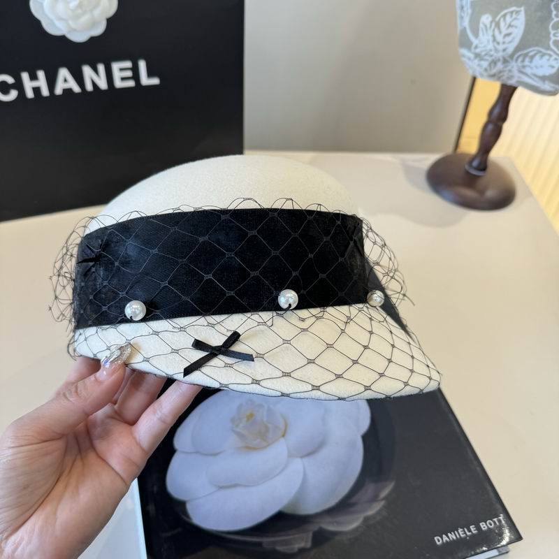 Chanel cap (189)