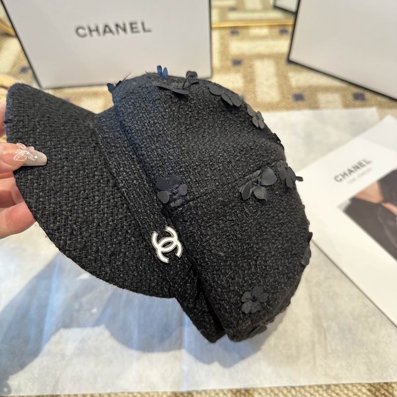 Chanel cap (212)