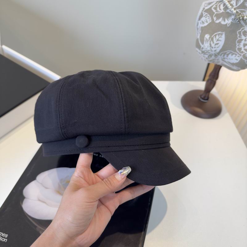 Chanel cap (272)