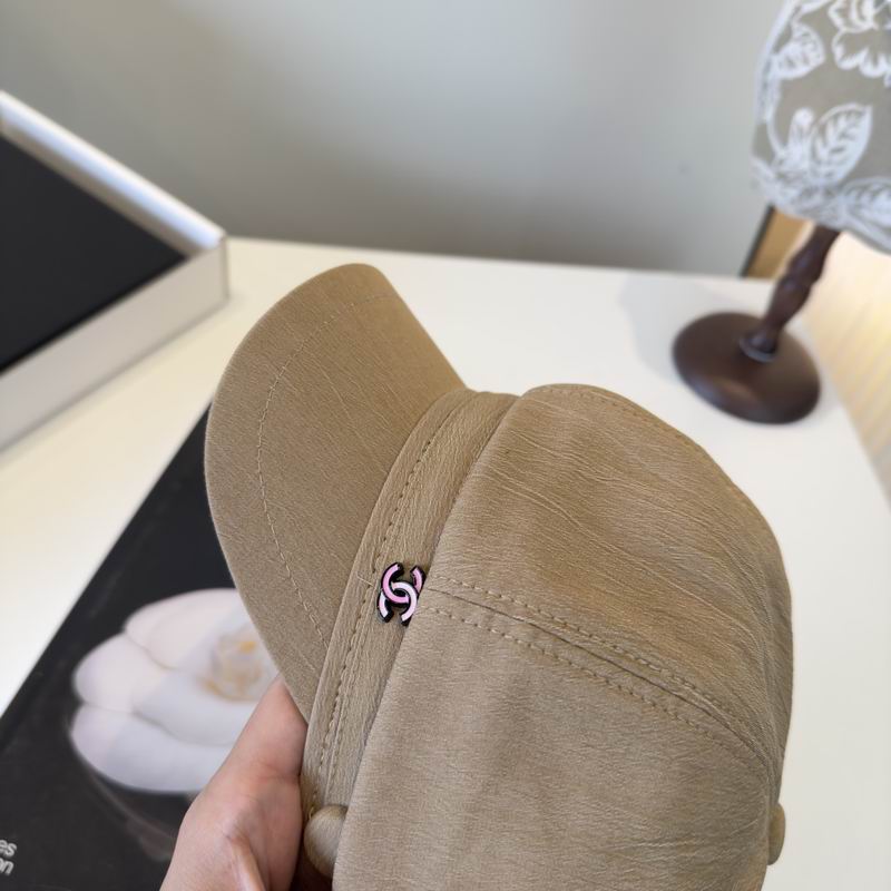 Chanel cap (279)