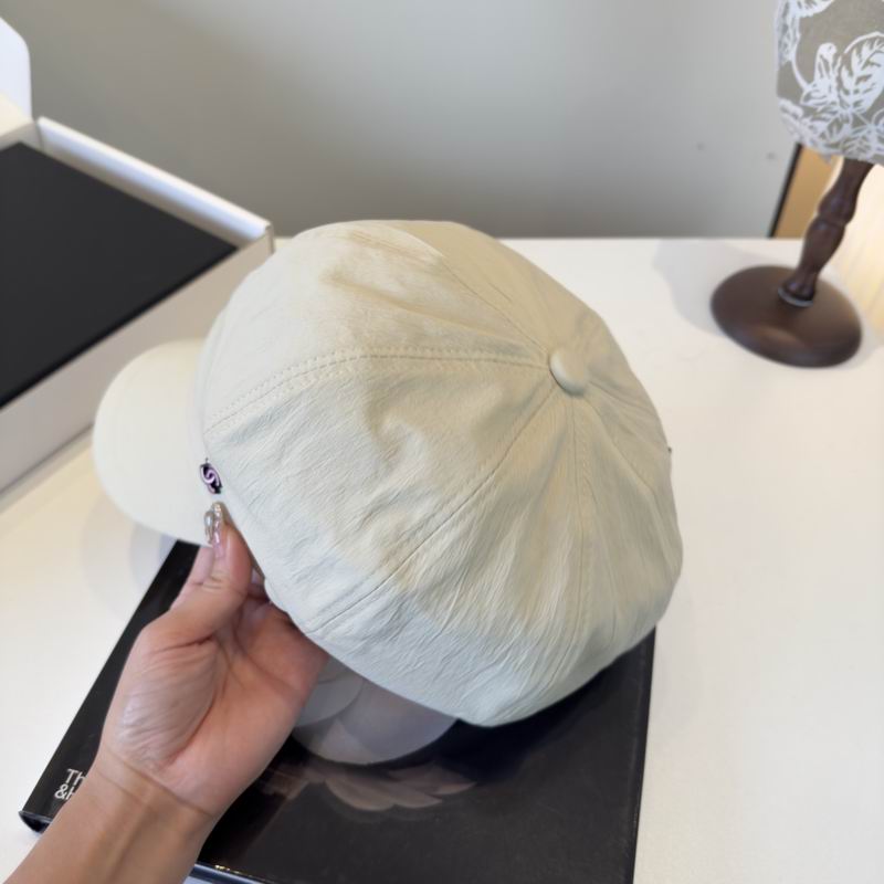 Chanel cap (289)