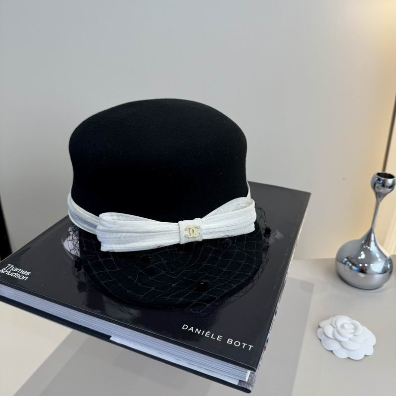 Chanel cap (329)