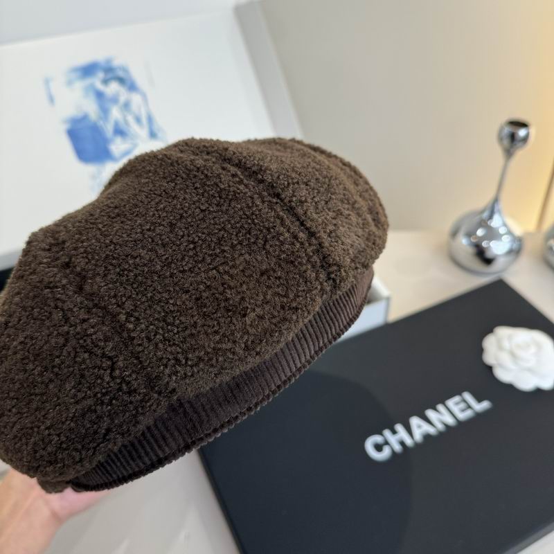 Chanel cap (349)