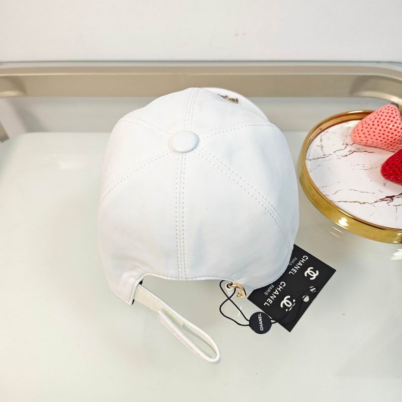 Chanel cap dx (551)