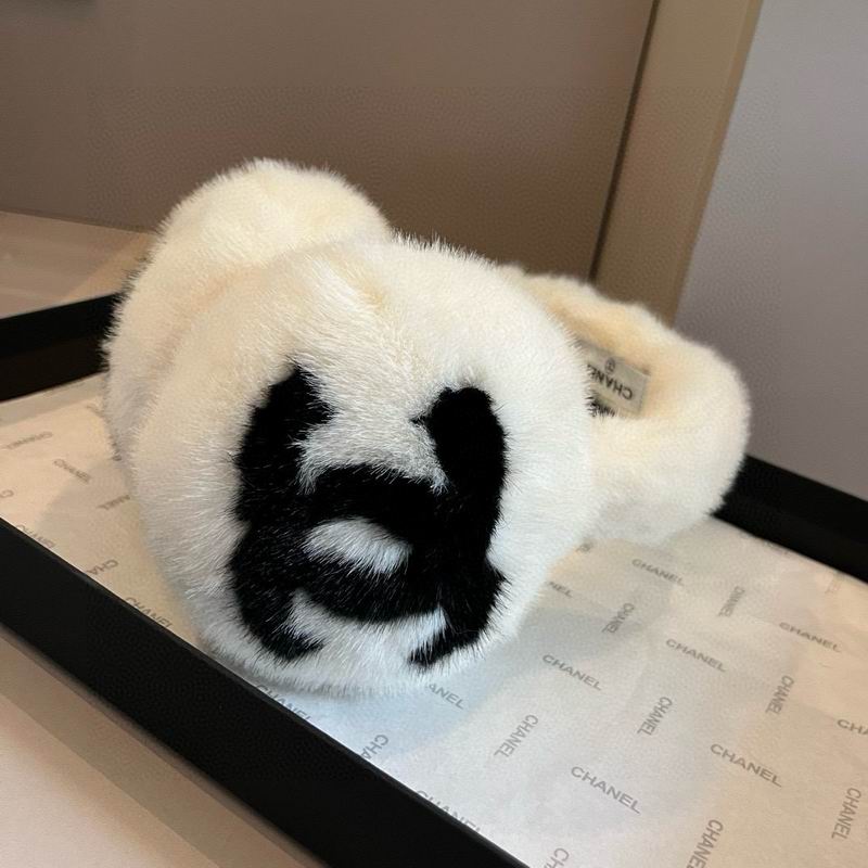 Chanel earmuff (98)