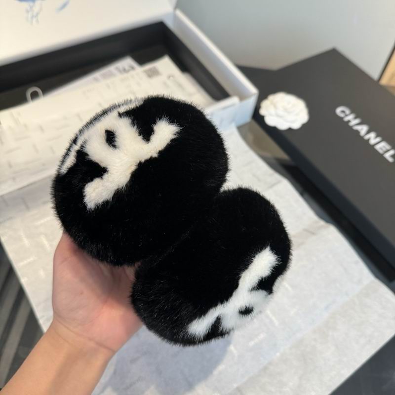 Chanel earmuff dx (13)