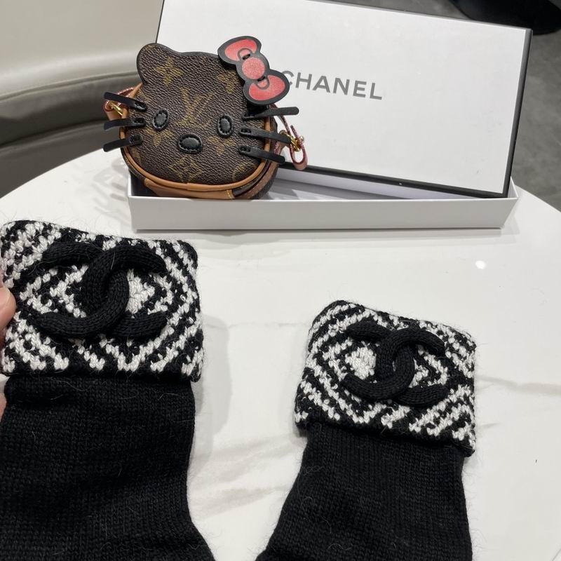 Chanel gloves 36 (42)