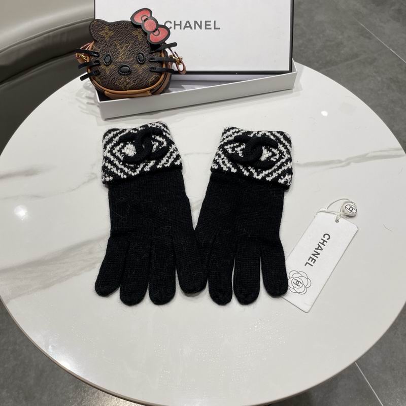 Chanel gloves 36 (45)