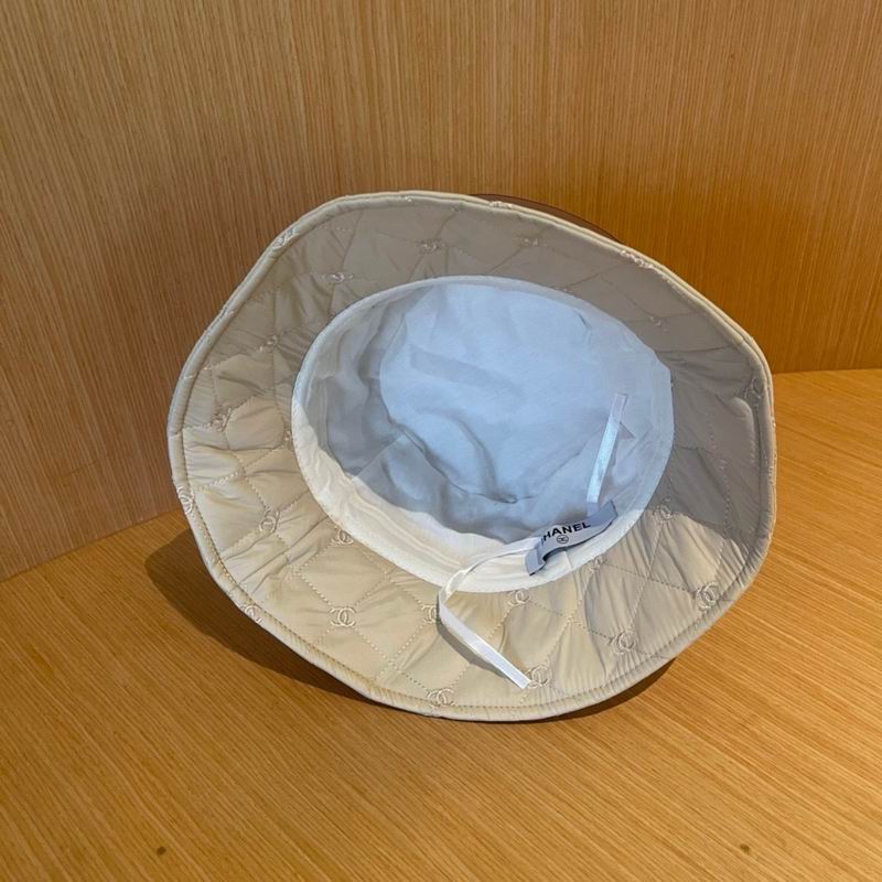 Chanel hat (1195)