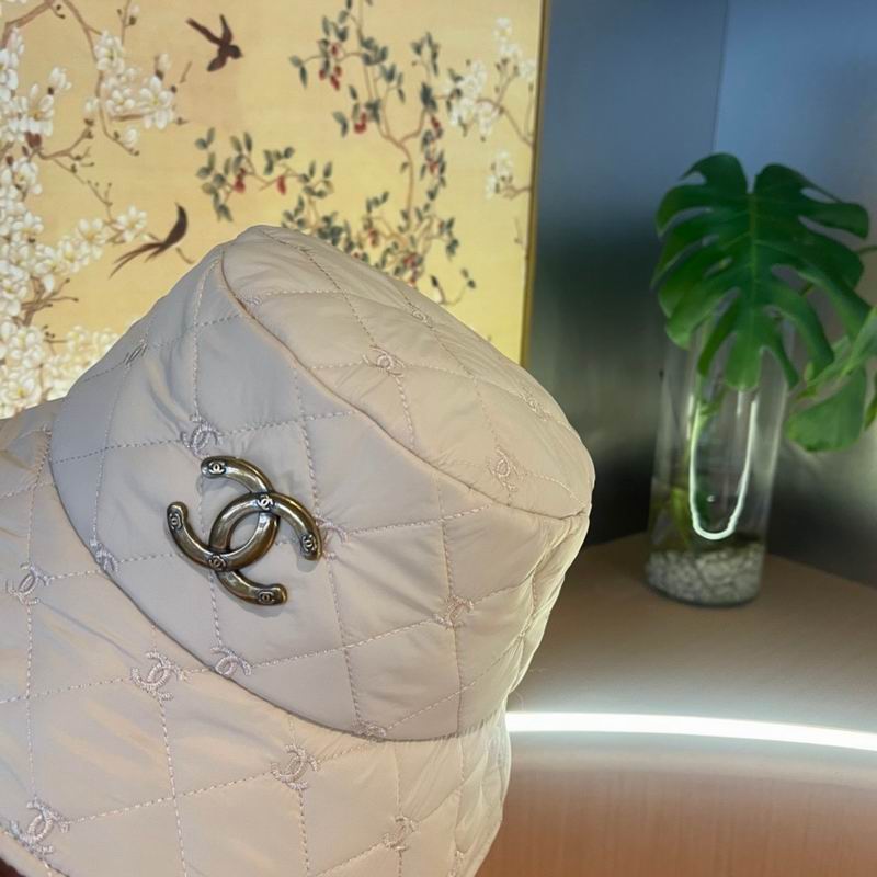 Chanel hat (1196)