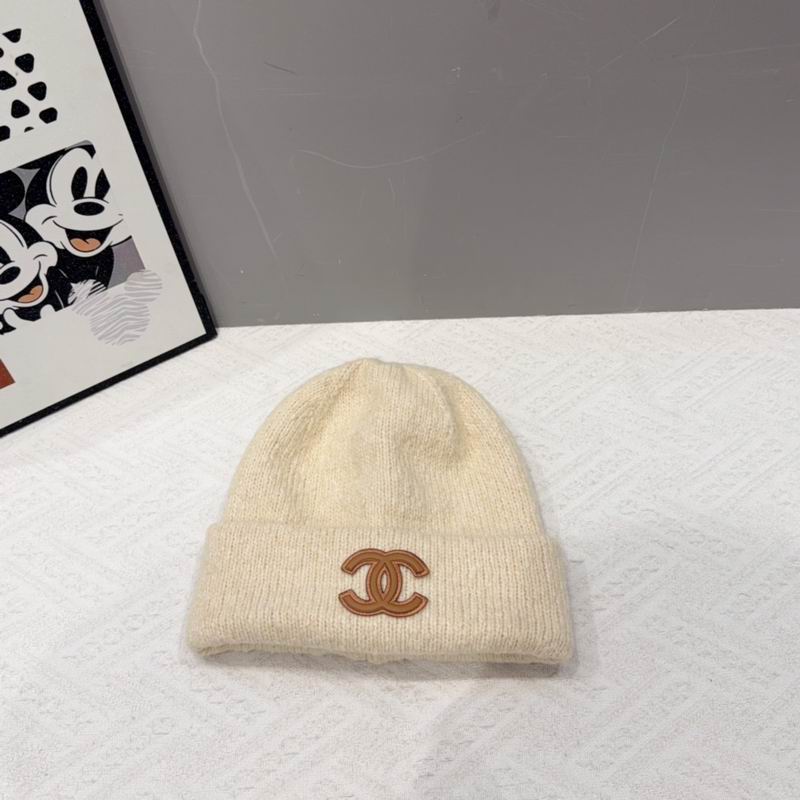 Chanel hat (2445)