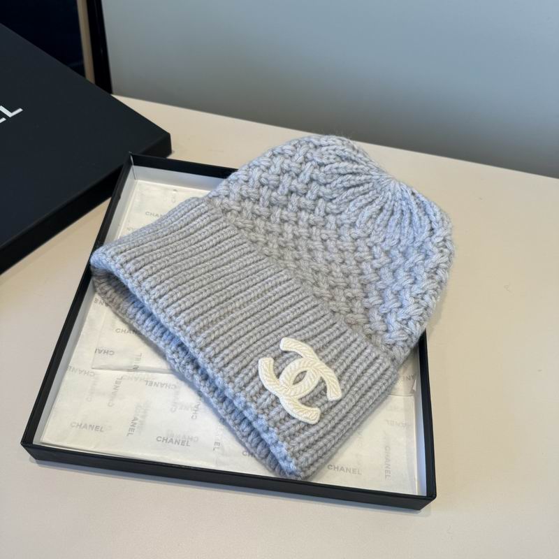 Chanel hat (2669)