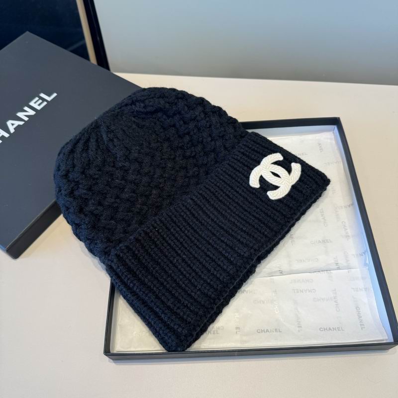 Chanel hat (2678)