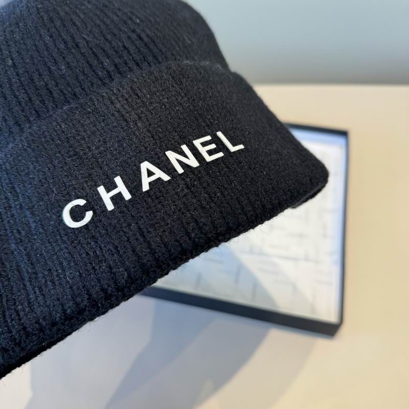 Chanel hat (2735)