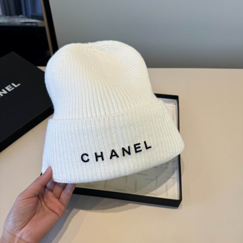 Chanel hat (2745)