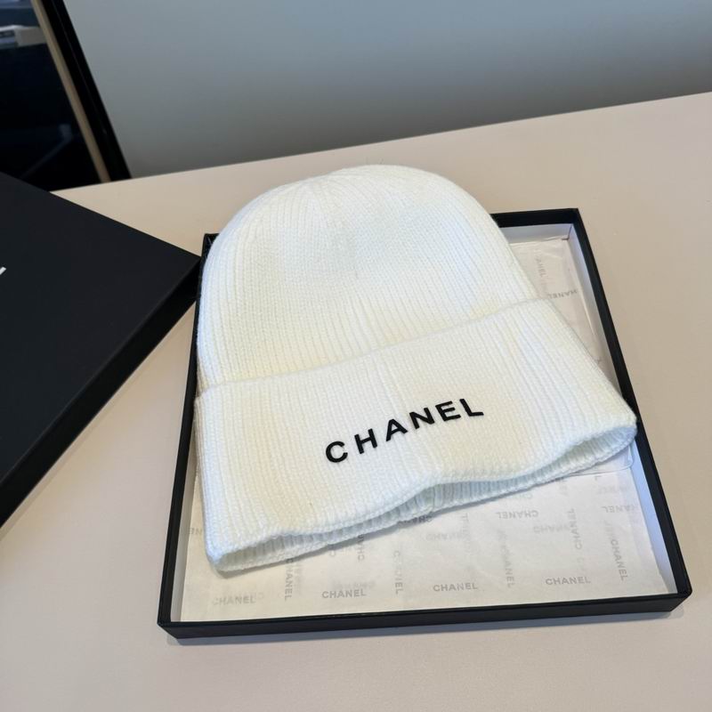 Chanel hat (2746)