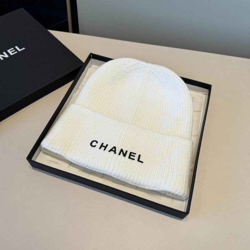 Chanel hat (2747)