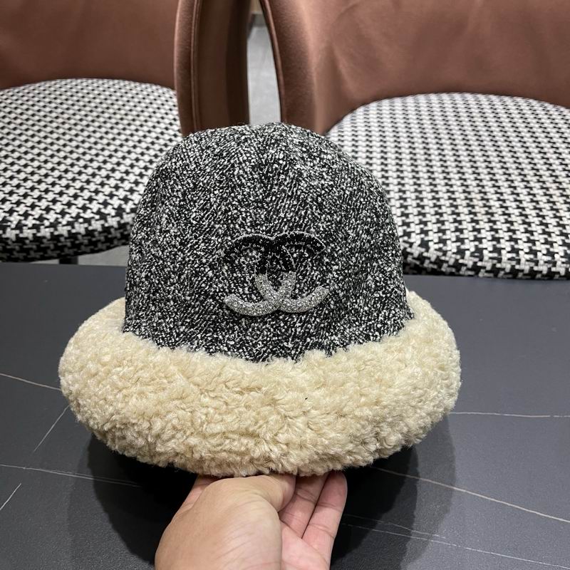 Chanel hat (518)
