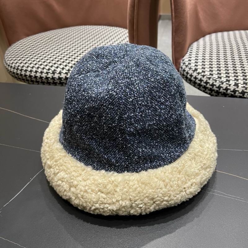 Chanel hat (530)