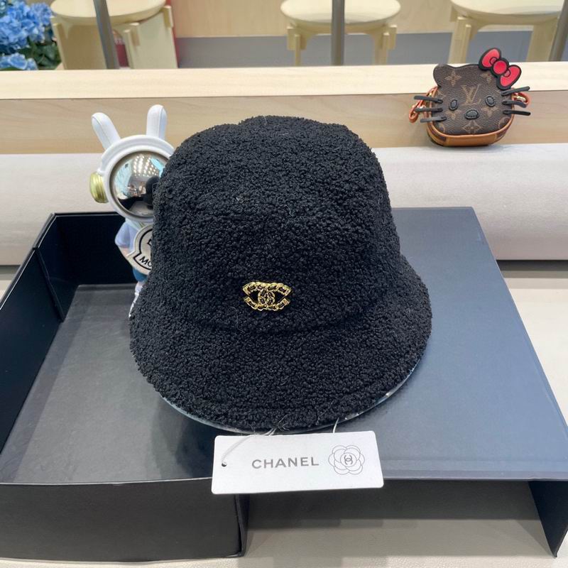Chanel hat (599)