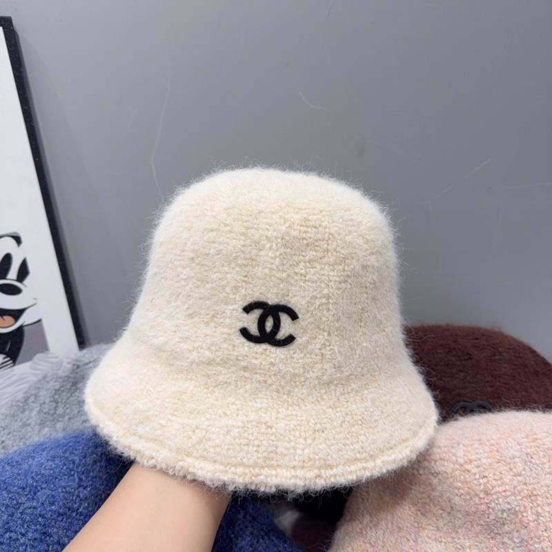 Chanel hat (658)