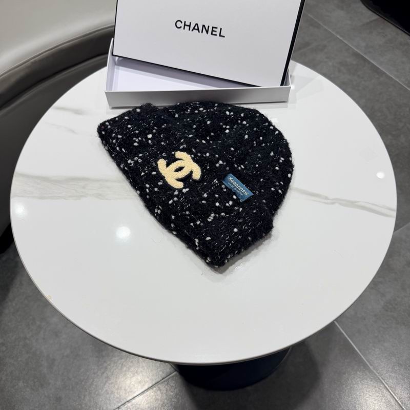 Chanel hat (784)