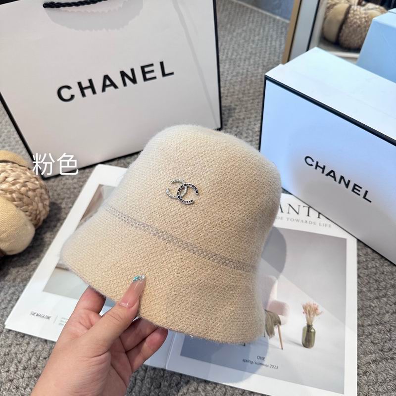 Chanel hat (952)