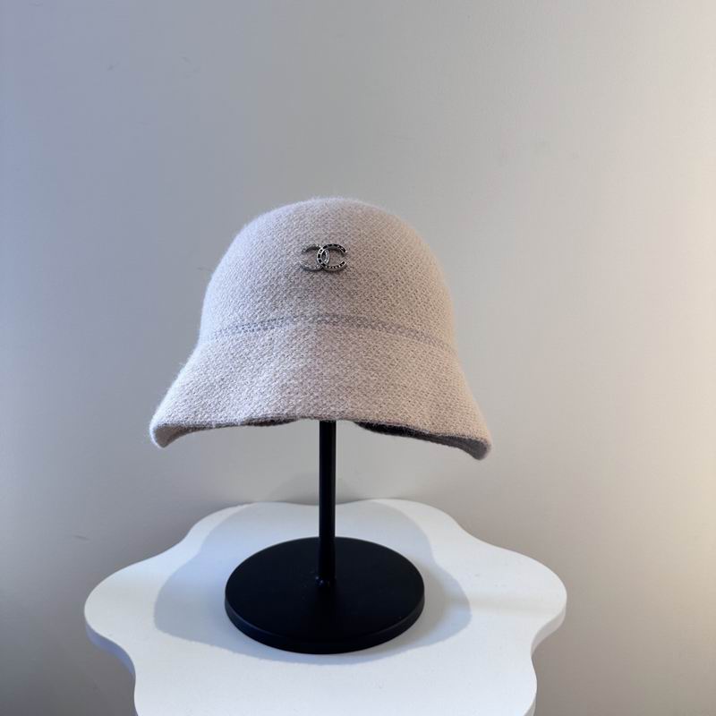 Chanel hat (954)