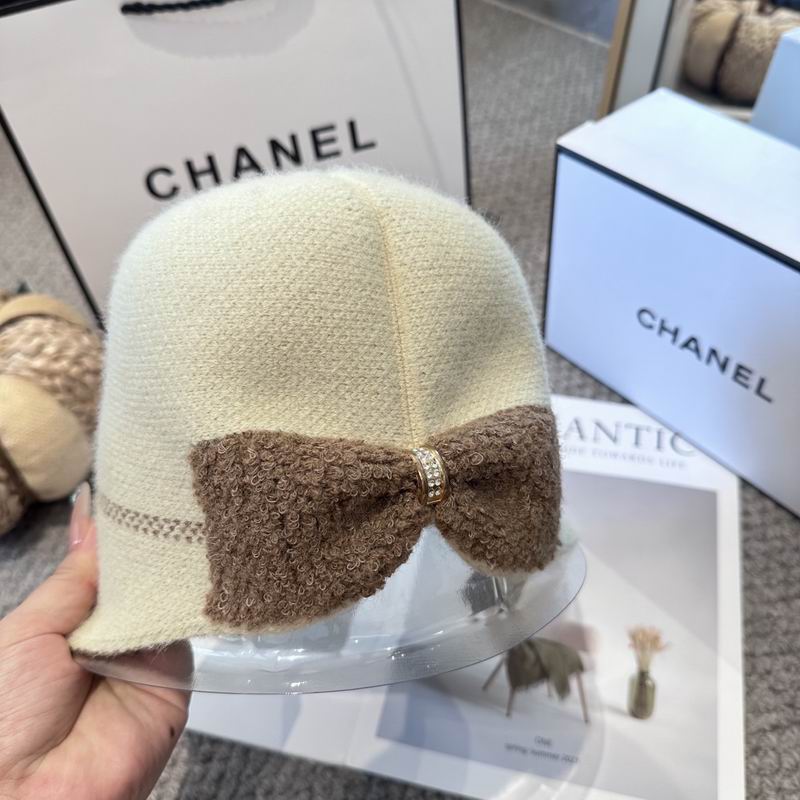 Chanel hat (961)