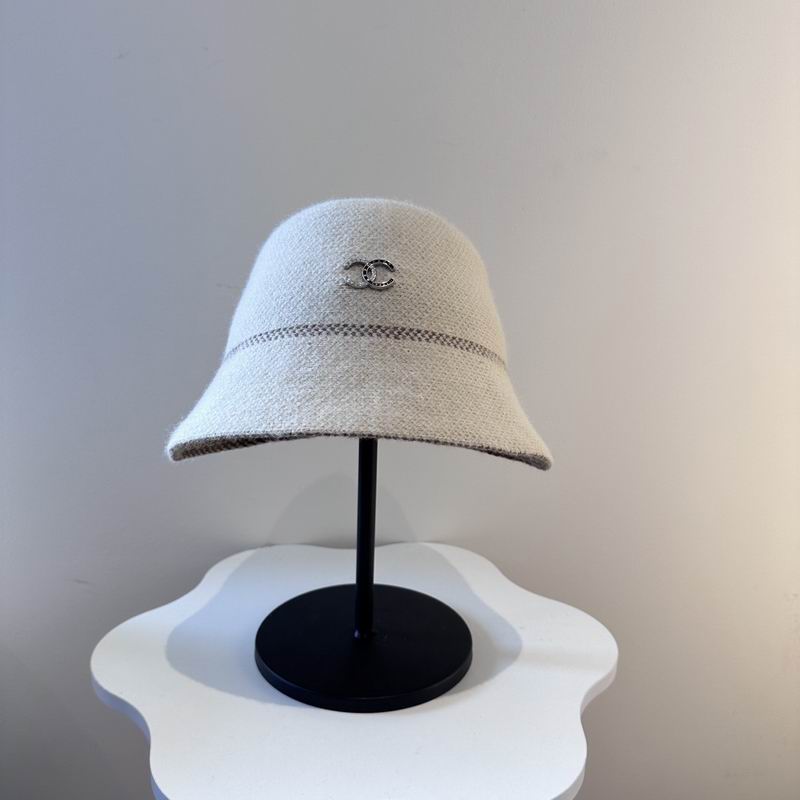 Chanel hat (966)
