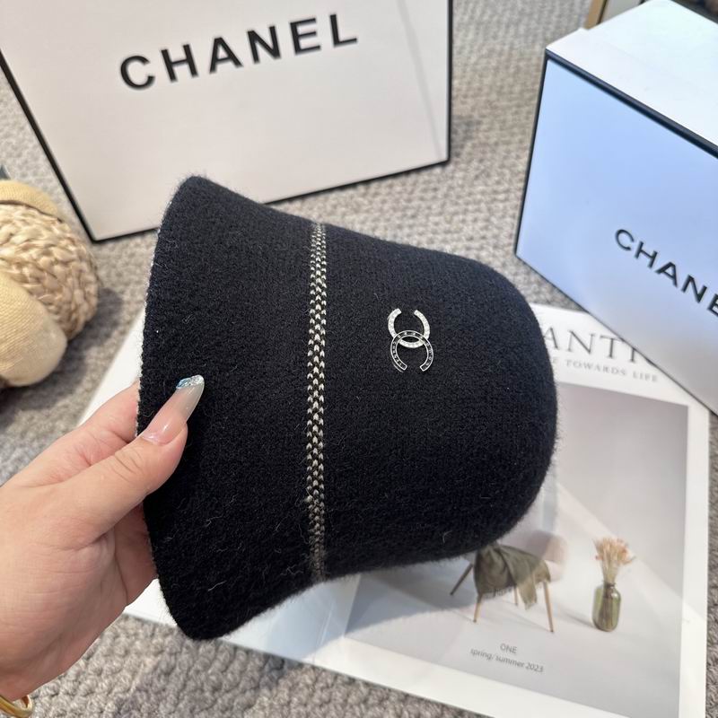Chanel hat (967)
