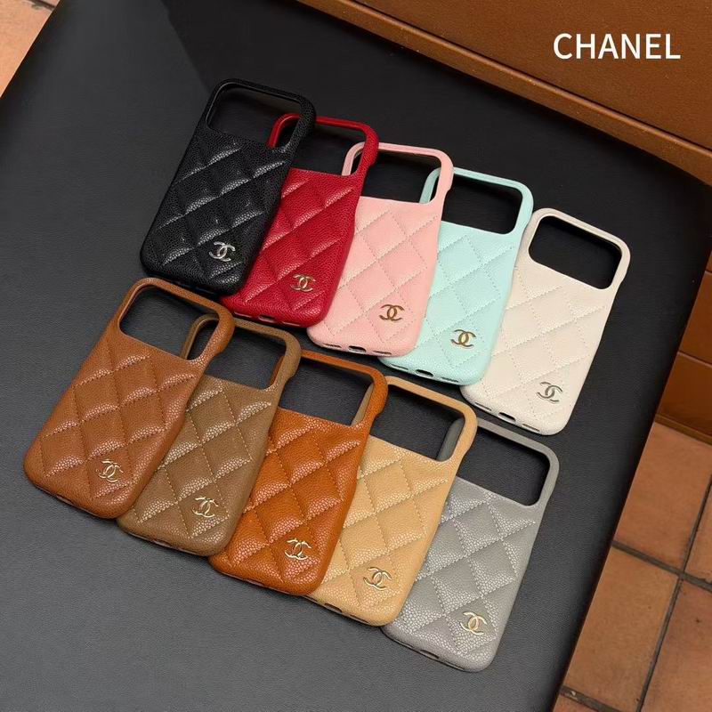Chanel iPhone Shell 30 (2)