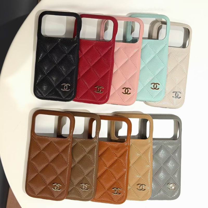 Chanel iPhone Shell 30 (3)