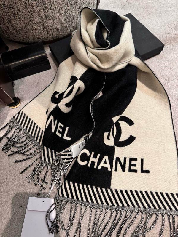 Chanel scarf 184X34cm E22 (2)