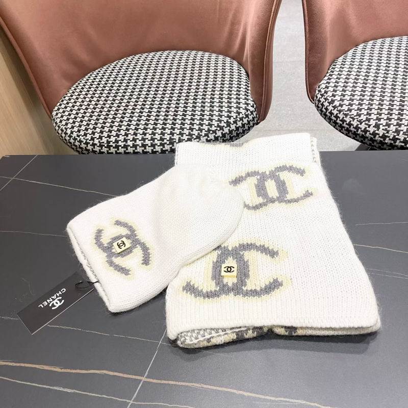 Chanel scarf hat (241)
