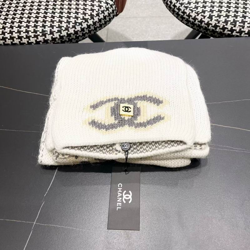 Chanel scarf hat (244)