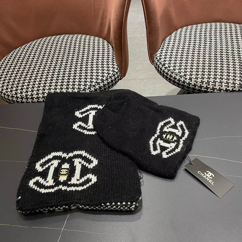 Chanel scarf hat (251)