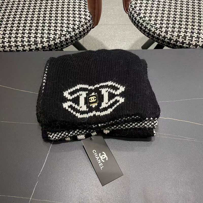Chanel scarf hat (253)