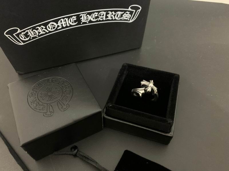 Chrome Hearts ring 11yxx22 (1)