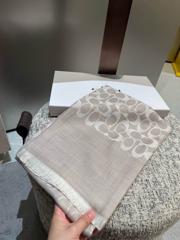 Coach  scarf 195X65cm E45 (40)