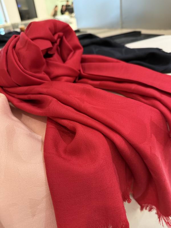 Coach  scarf 195X65cm E45 (50)